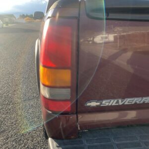 99-02 Chevy Silverado/GMC Sierra LH DRIVERS TAIL LIGHT ASSEMBLY – 16524515 OEM