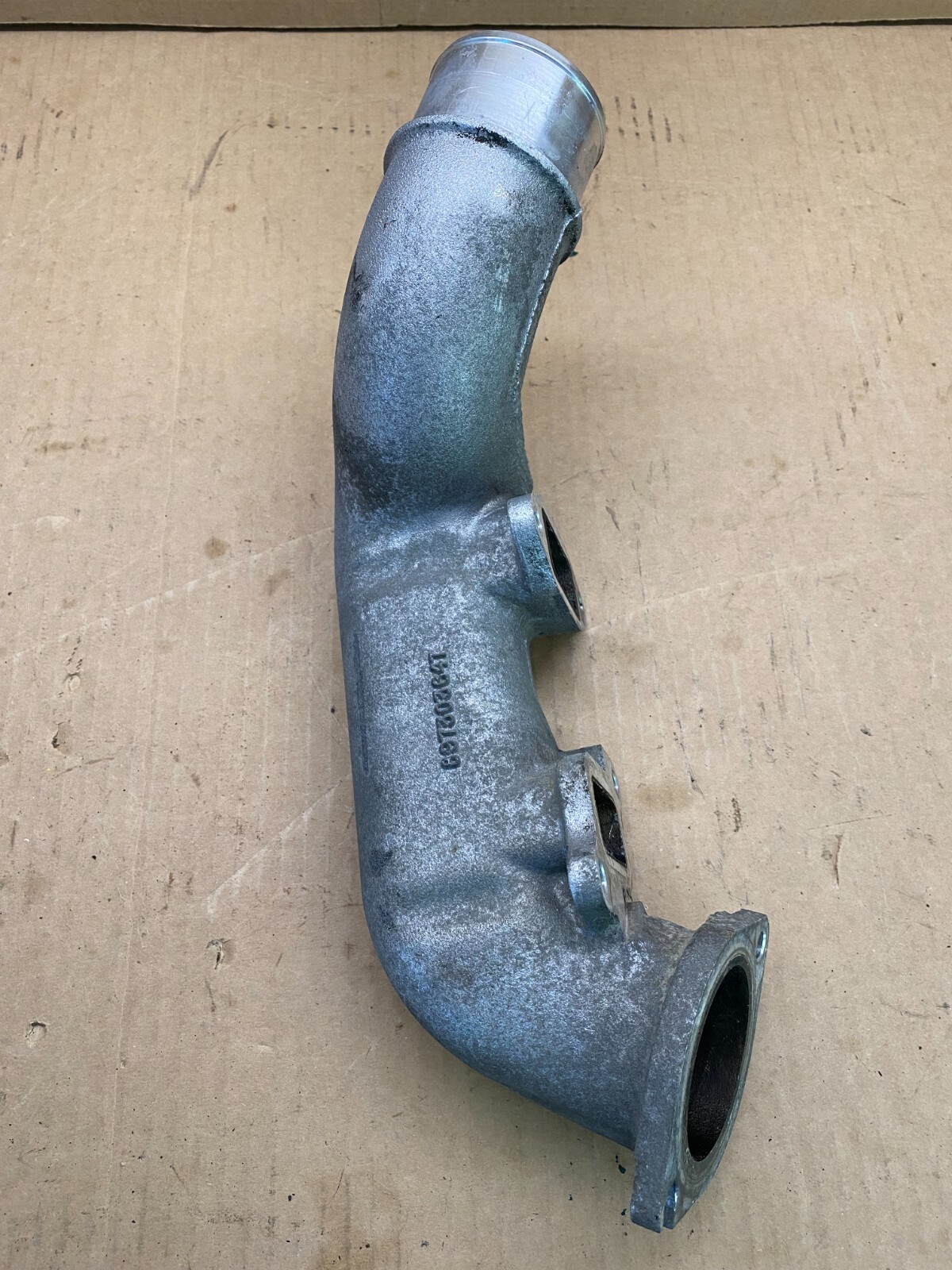 04.5-05 Chevy Silverado/GMC Sierra 6.6L LLY Duramax EGR INTAKE TUBE 897303647 GM
