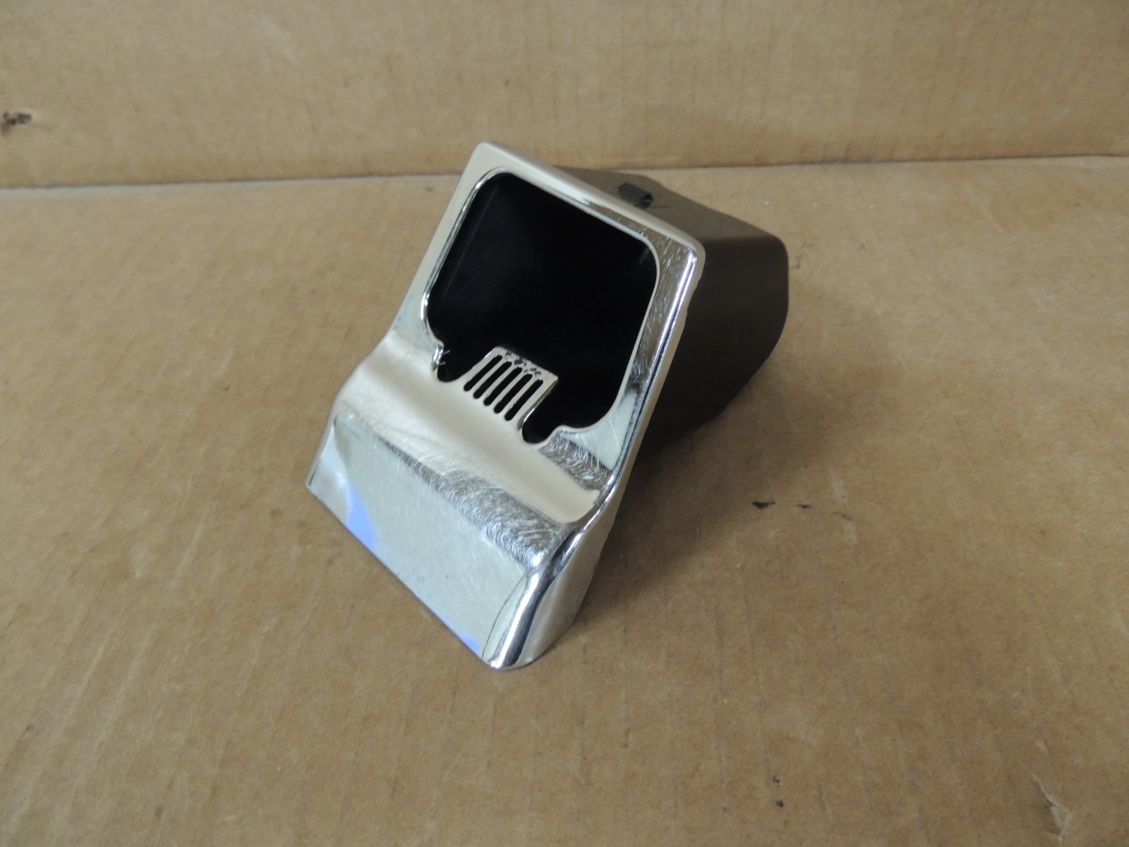 ASH TRAY INSERT w/Chrome Bezel 2003-2006 Chevy Silverado/Tahoe/Suburban GENUINE!
