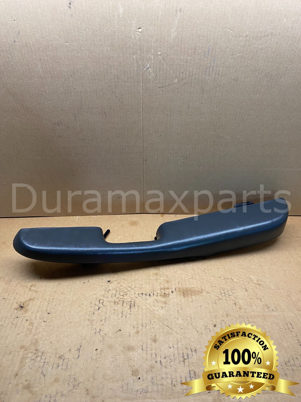99-07 Chevy Silverado/GMC Sierra RIGHT FRONT DOOR PANEL ARMREST 15703702 Pewter