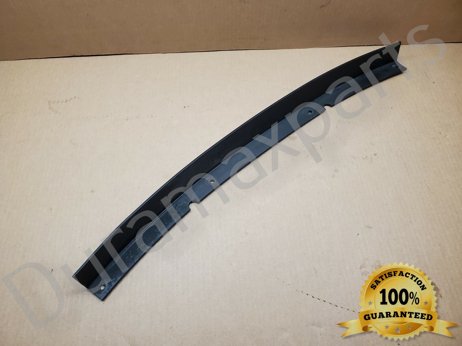 99-07 Chevy Silverado/GMC Sierra & SUV Bed Filler Panel Air Deflector 15096743