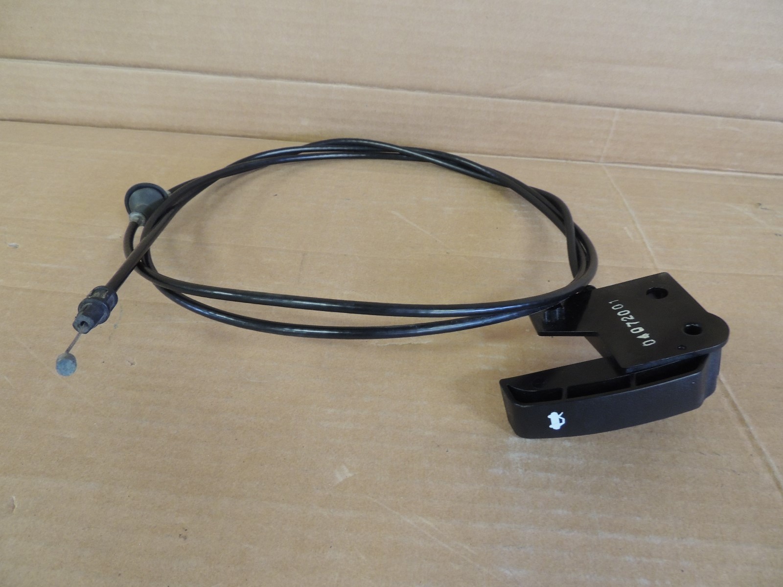 GM Hood Release HANDLE and CABLE-99-07 Chevy Silverado/GMC Sierra 15142953 OEM