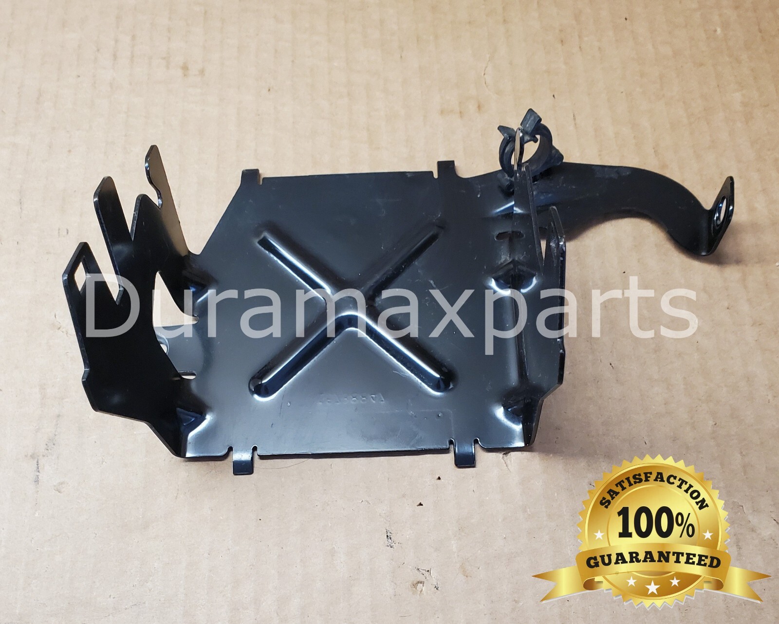 2000-14 Chevy Suburban/GMC Yukon XL LEFT DASH RELAY BLOCK BRACKET 15738847 OEM
