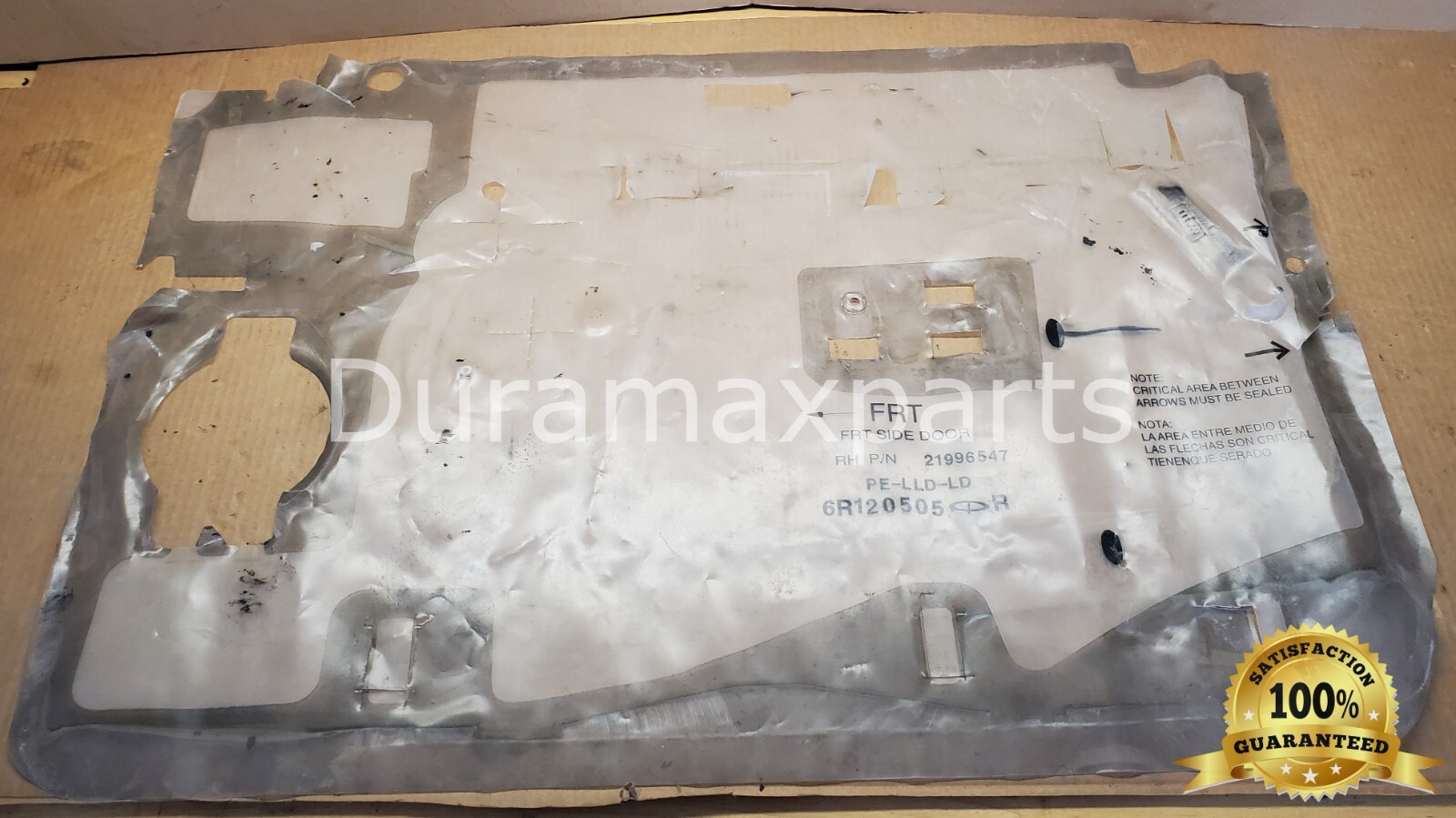 1999-07 Chevy Silverado/GMC Sierra Right Front Door Panel Shield 21996547 OEM