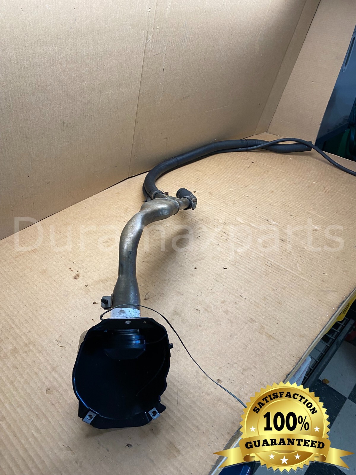 05-06 Chevy Suburban/GMC Yukon 2500 FUEL SPOUT & FILLER NECK 15289921 15077655