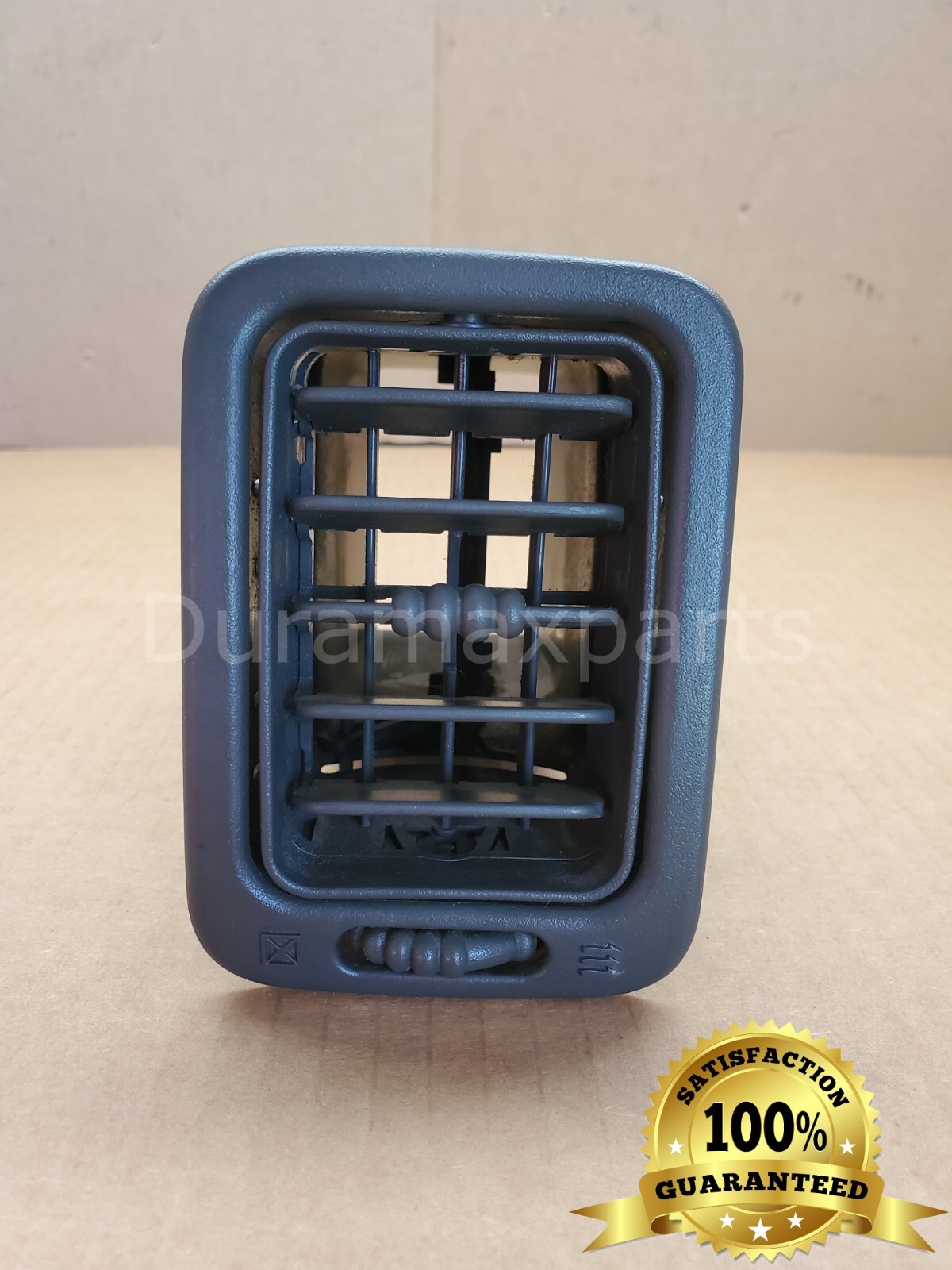 1999-07 Chevrolet Silverado Front Passenger Dash Air Vent OEM 15770977 GENUINE