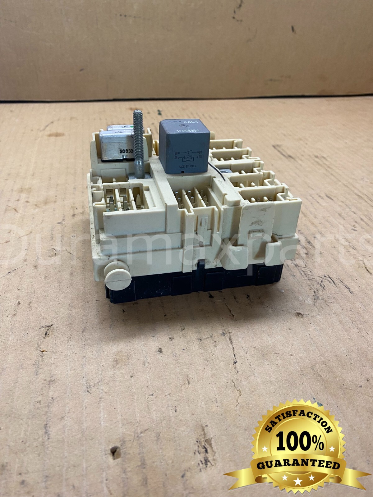 00-06 Chevy Silverado/GMC Sierra UNDER DASH FUSE BLOCK 15190658-01 OEM Genuine