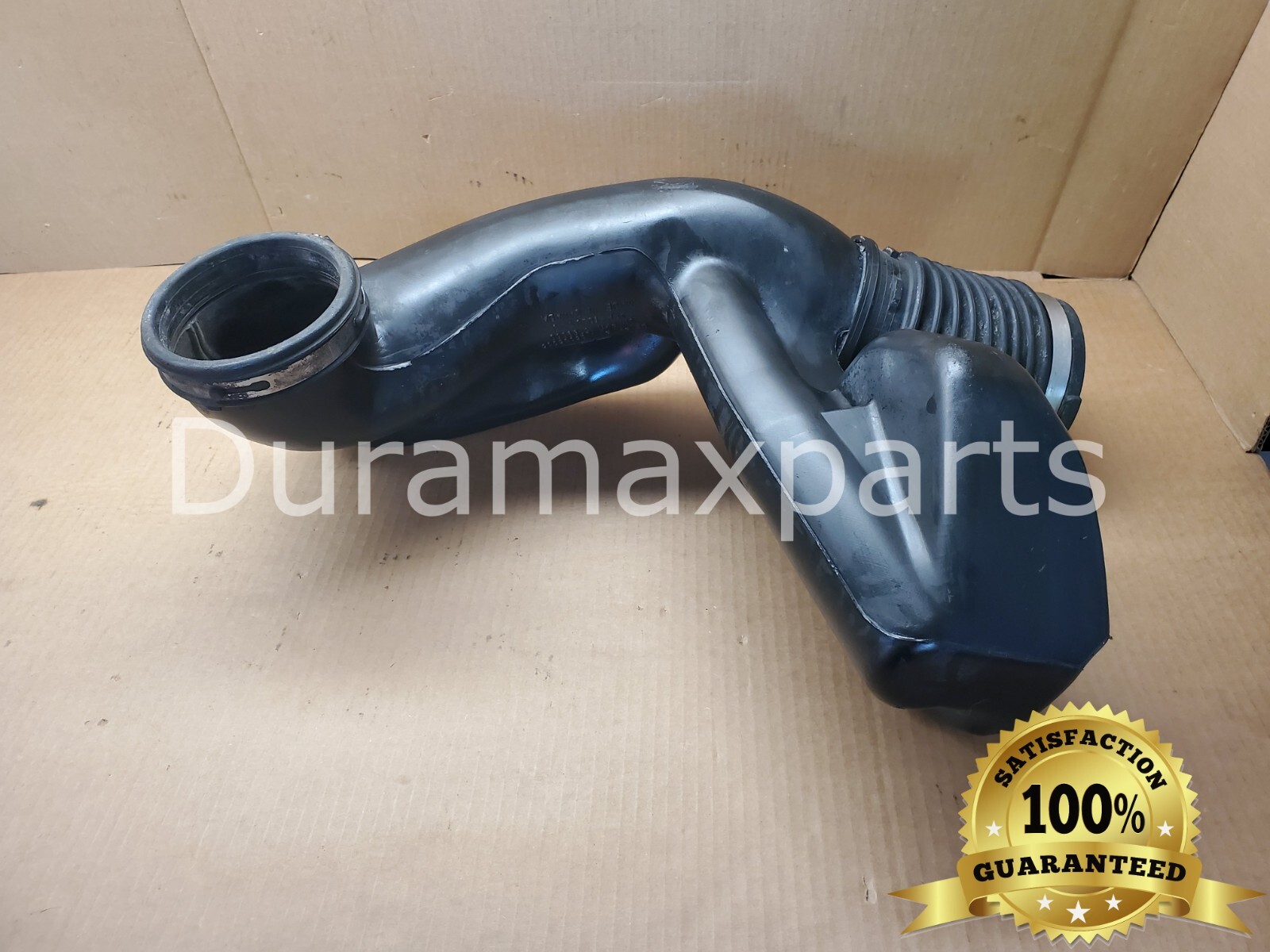 1999-07 Chevy Silverado/GMC Sierra Air Cleaner Outlet Rear Duct 15769060 OEM