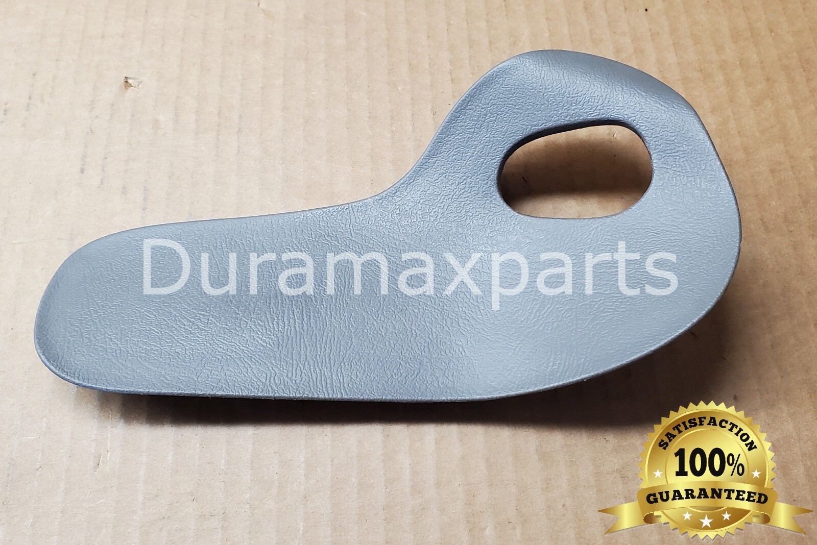 03-06 Chevy Silverado/GMC Sierra LEFT FRONT DOOR PANEL HANDLE TRIM- Light Gray