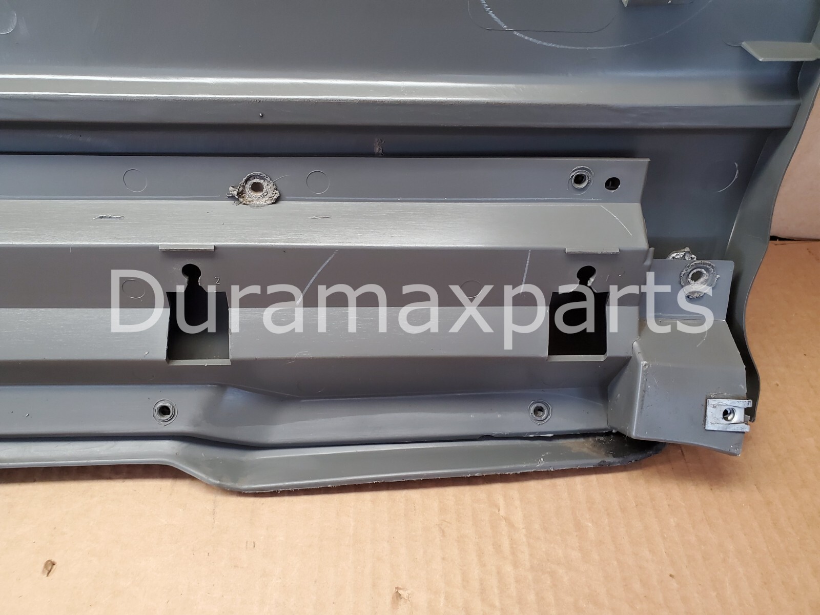 03-06 Chevy Avalanche Front RH Passenger Exterior Door Molding Trim 15086421 OEM - Image 12