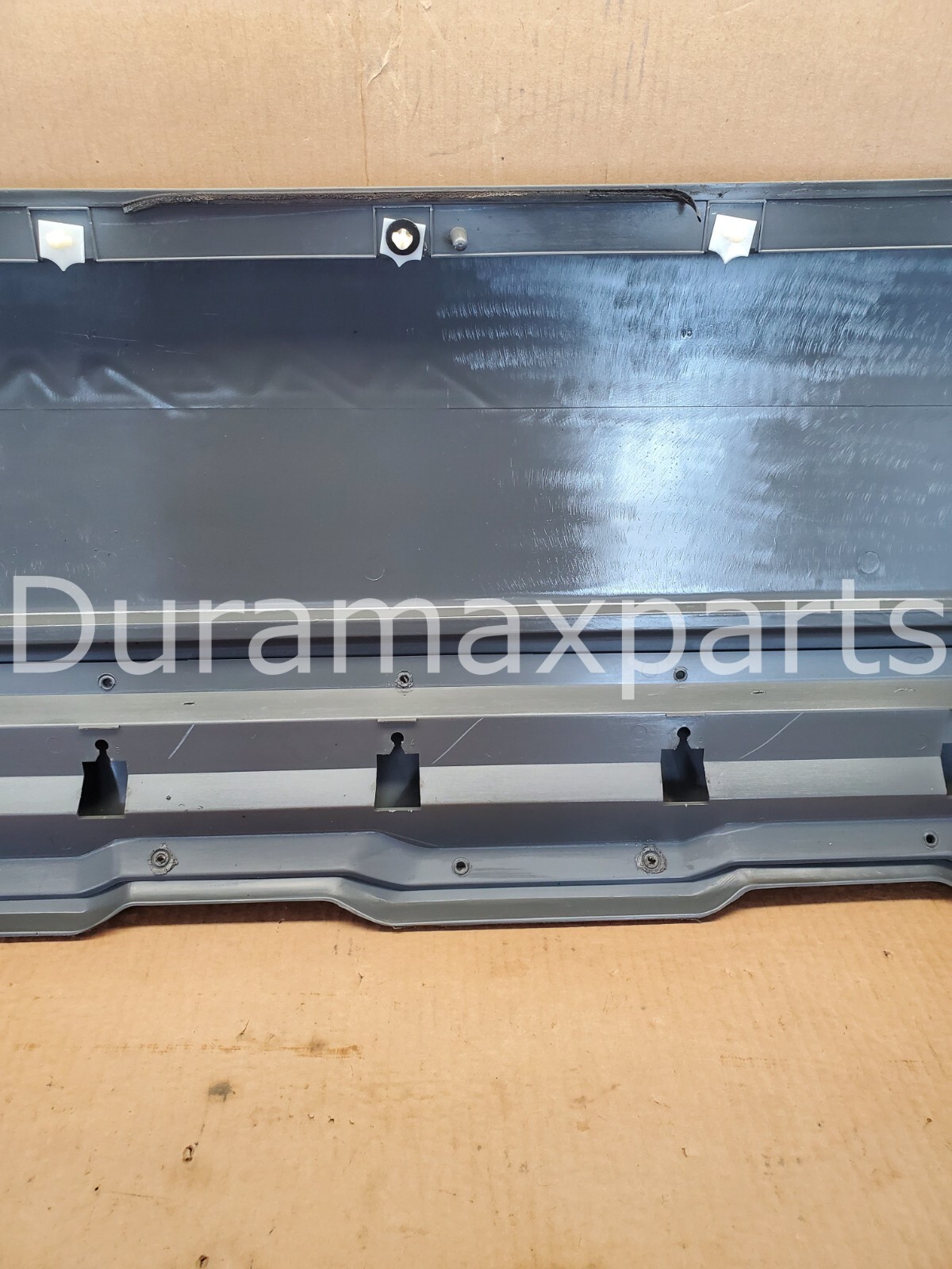 03-06 Chevy Avalanche Front RH Passenger Exterior Door Molding Trim 15086421 OEM - Image 8