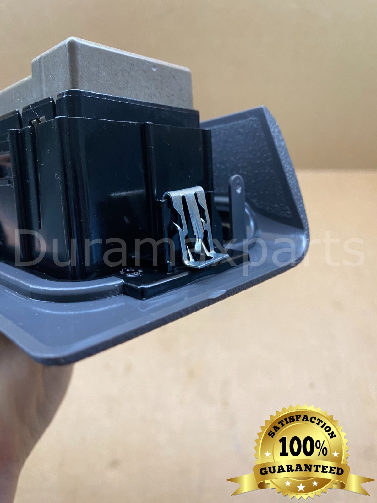 03-06 Chevy Silverado/Tahoe RF WINDOW CONTROL SWITCH 15109674 Dark Gray - Image 6
