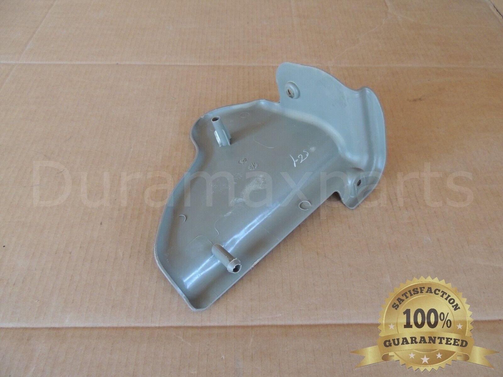 03-06 Chevy Suburban/GMC Yukon RH REAR SEAT TRACK COVER TRIM PANEL-Gray 15181146 - Image 3