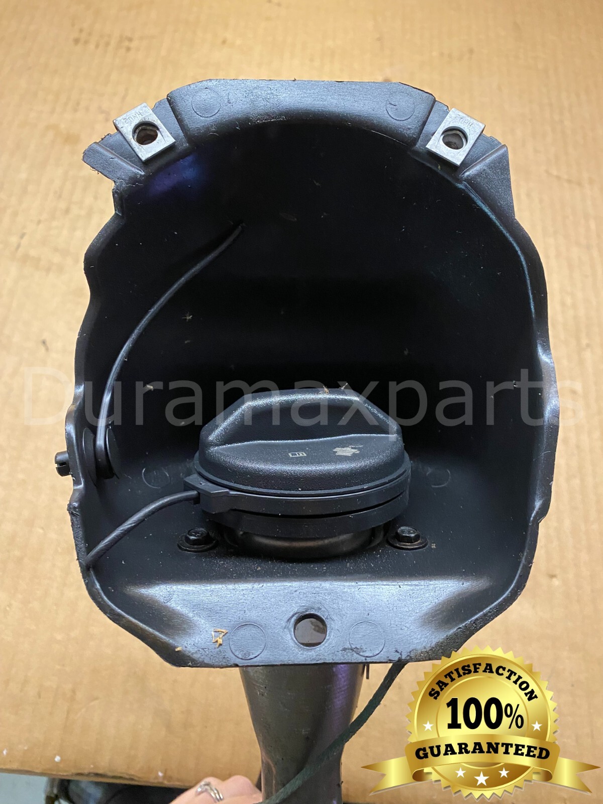 05-06 Chevy Suburban/GMC Yukon 2500 FUEL SPOUT & FILLER NECK 15289921 15077655 - Image 3