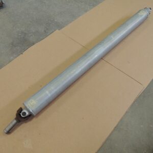 2000-2006 Chevy Suburban GMC Yukon 2500 Rear Driveshaft 2WD F3-28-499 Genuine OE