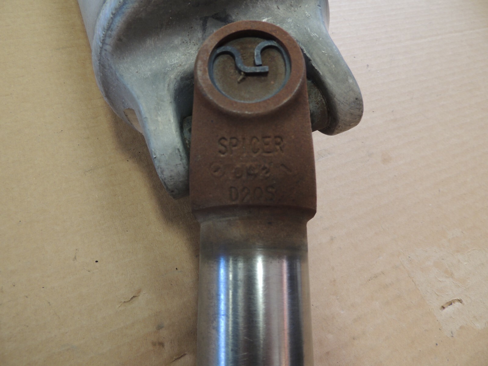 2000-2006 Chevy Suburban GMC Yukon 2500 Rear Driveshaft 2WD F3-28-499 Genuine OE - Image 6