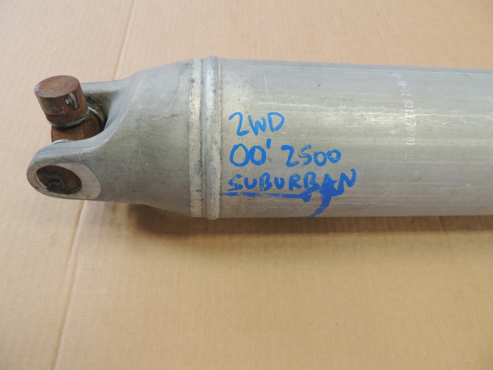 2000-2006 Chevy Suburban GMC Yukon 2500 Rear Driveshaft 2WD F3-28-499 Genuine OE - Image 7