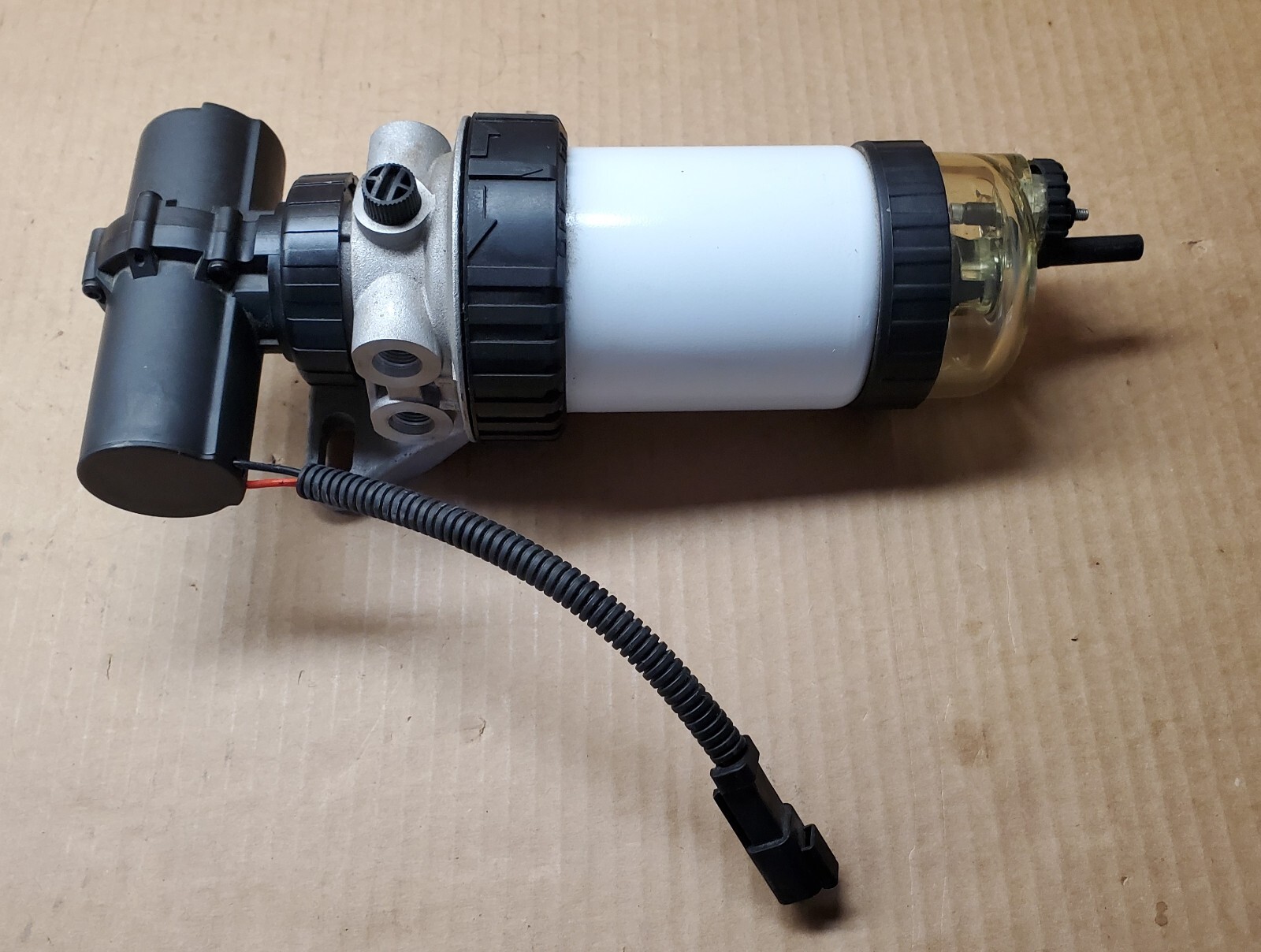 Ford New Holland/Case Loader Fuel Pump Filter LS180 LS190 LX865