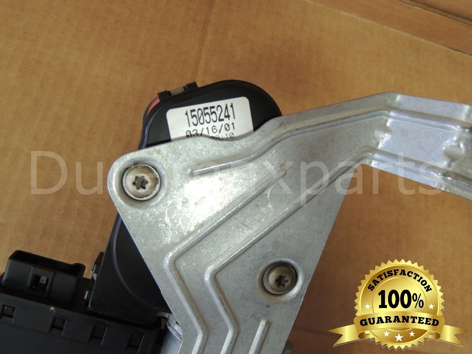 00-06 Chevy Suburban/Escalade/Yukon/Tahoe REAR WIPER MOTOR 15055241 GENUINE GM - Image 9