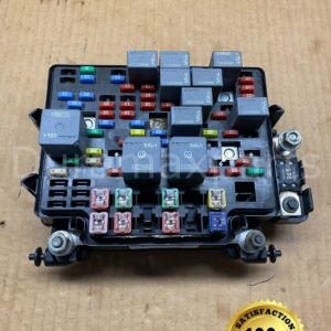 03-05 Chevy/GMC LB7 LLY Duramax FUSE BOX RELAY JUNCTION BLOCK 15115618-02 DT