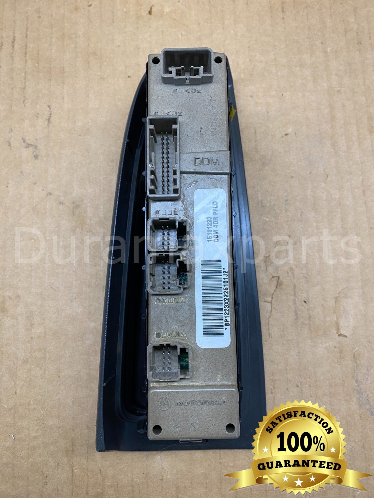 03-06 Chevy/GMC LF MASTER WINDOW CONTROL SWITCH 15181220 Dark Gray - Image 4
