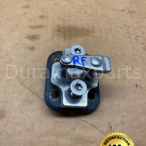 2001-2007 Chevy Silverado/GMC Sierra 1500/2500/3500 RF Door Striker 15120582