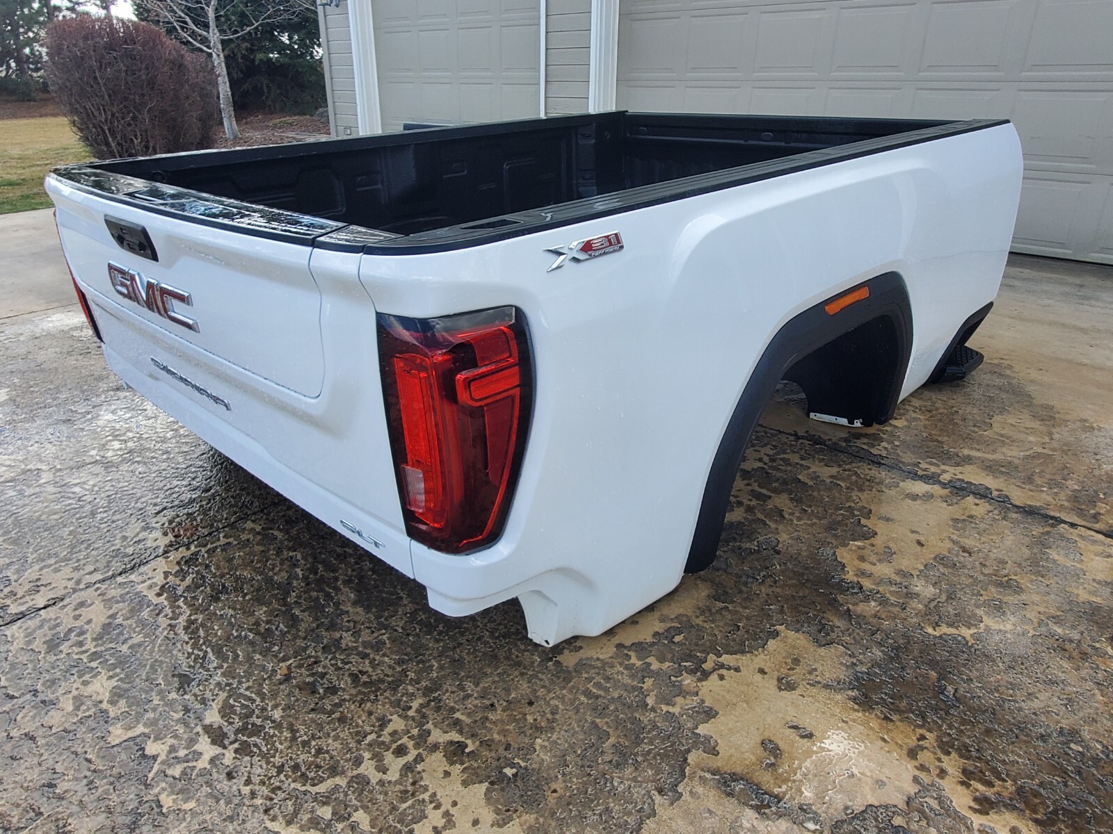 2020-2023 GMC Sierra 2500 3500 Truck Bed 8' White w/Multi Pro - New Takeoff - Image 5