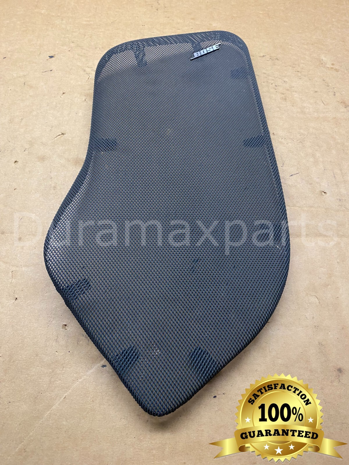 99-07 Silverado/Suburban/Sierra RIGHT FRONT SPEAKER GRILL COVER Bose Charcoal