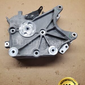 2006-10 Chevy/GMC Duramax 6.6 LBZ LMM 6.6L ALTERNATOR BRACKET 8973650460 GENUINE