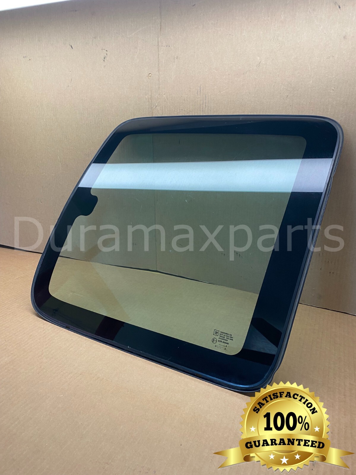 99-06 Chev Silverado/GMC Sierra RIGHT SIDE Rear Quarter Glass 88939712 Lt. Tint