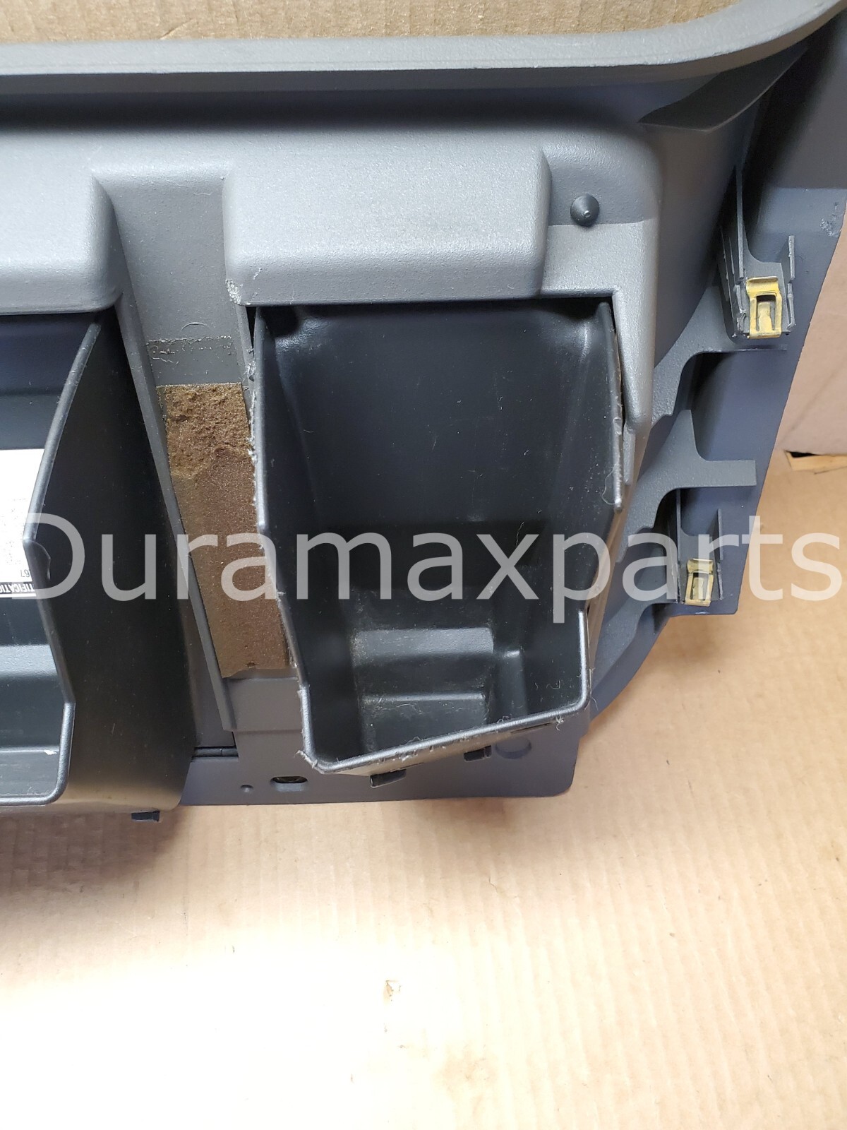 03-06 Chevy Silverado/GMC Sierra DASH GLOVE BOX w Panel Trim Gray - Image 7