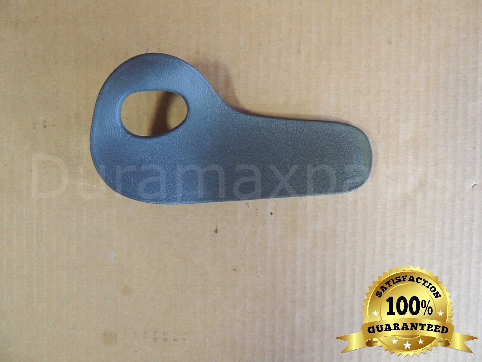 03-06 Silverado/GMC Sierra RIGHT FRONT DOOR PANEL HANDLE TRIM- Pewter 15091088