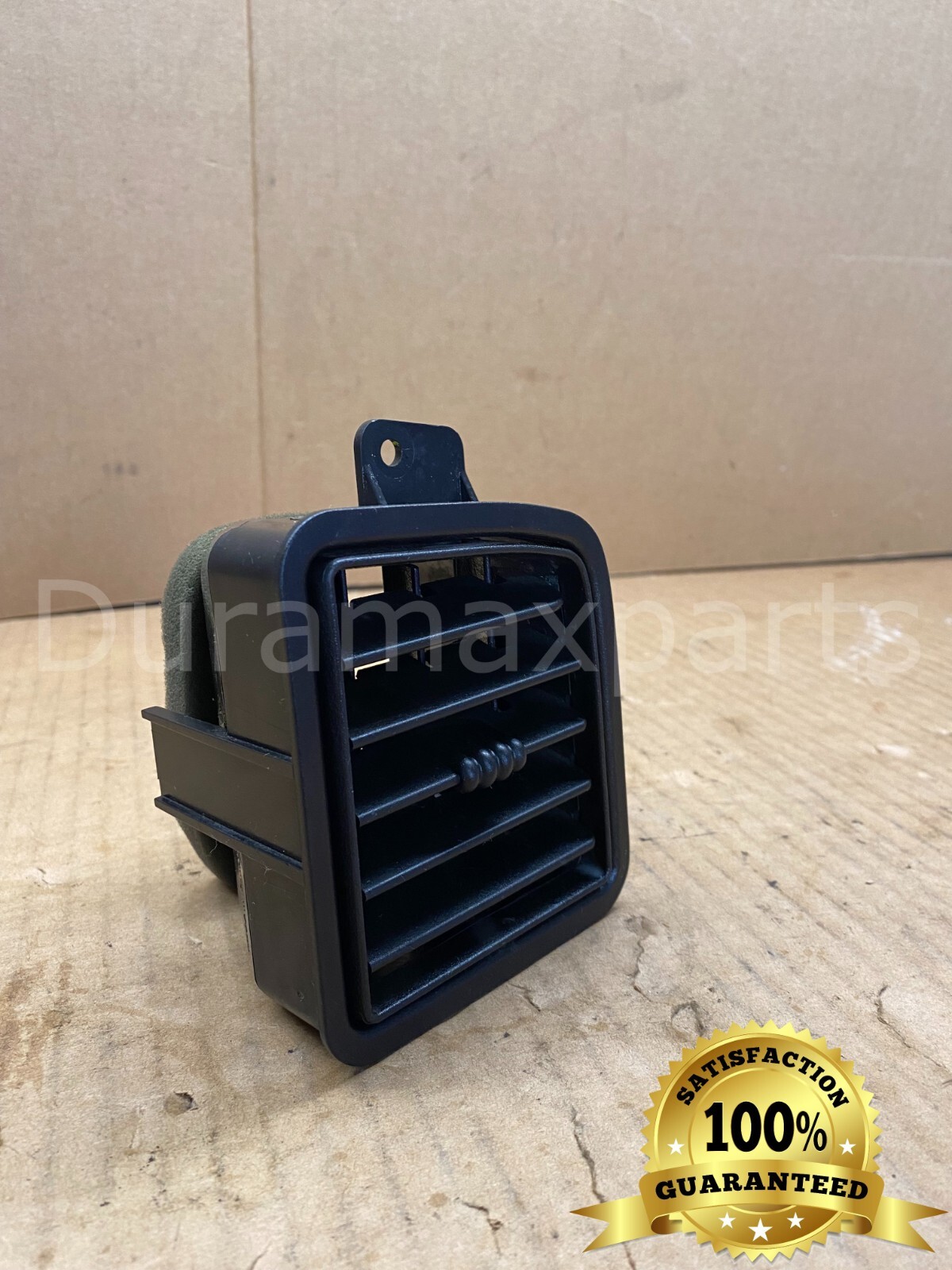 99-07 Chevy Silverado Suburban Tahoe/GMC Sierra DRIVER AIR VENT OUTLET 10368830