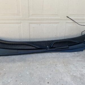99-07 Chevy Silverado/GMC Sierra CENTER COWL PANEL GRILLE OEM GM 15829661