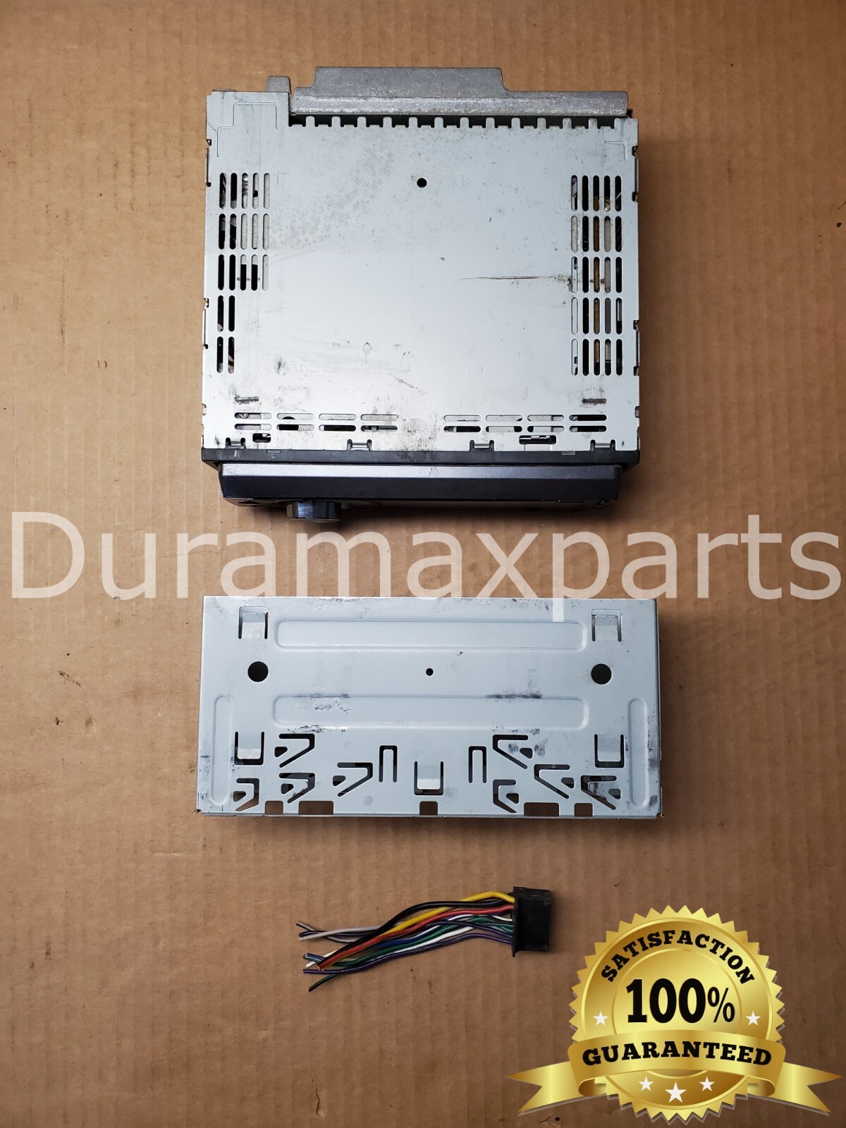 Pioneer DEH-P300IB Car Radio and CD Receiver with Connector Cord