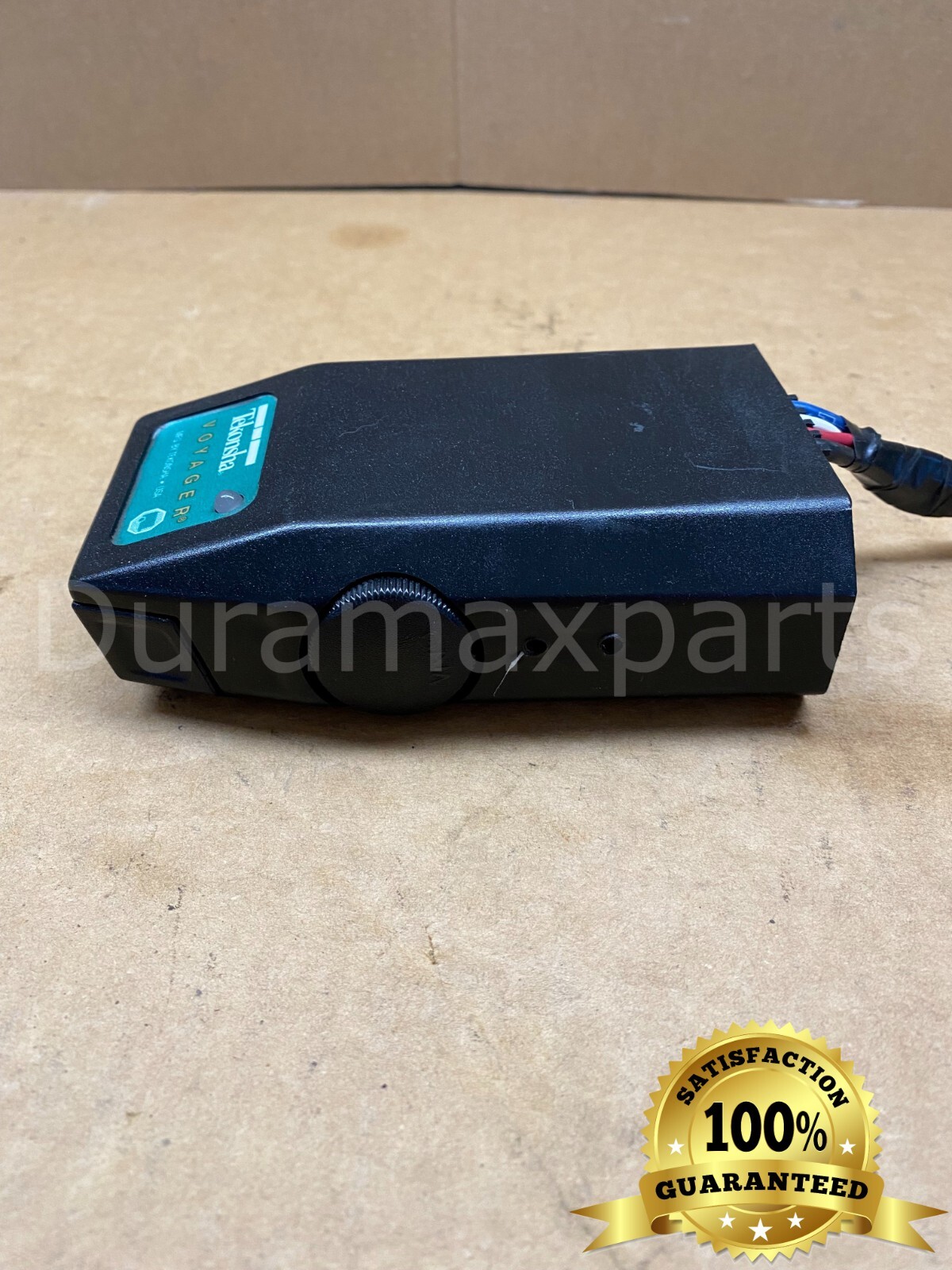TEKONSHA VOYAGER BRAKE CONTROLLER with GM Adaptor Harness - Image 4