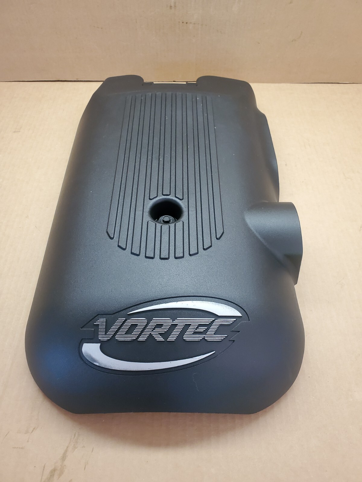 2001-2006 Chevy Silverado/GMC Sierra 4.8/5.3/6.0 ENGINE COVER 12580382 GENUINE