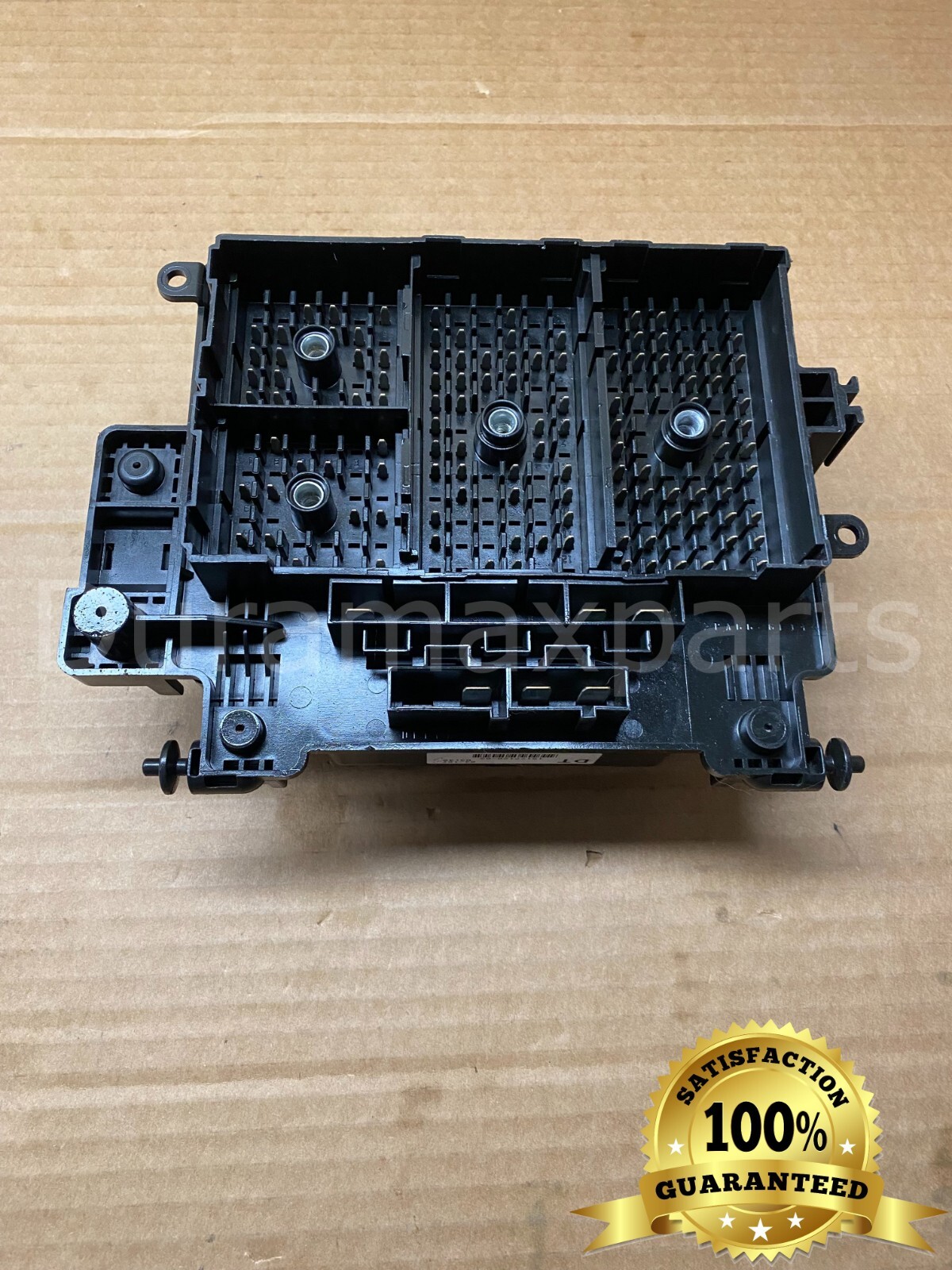 03-05 Chevy Silverado/GMC Sierra LB7/LLY DURAMAX FUSE BOX 15177120-02 - Image 3