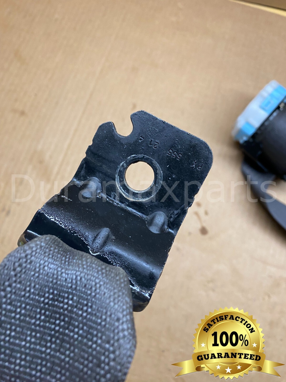 03-06 Chevy Silverado/GMC Sierra CREW CAB LR Seat Belt 15249689 DK Gray Discount - Image 3