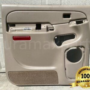 03-07 Chevy/GMC RIGHT REAR DOOR PANEL Medium Neutral with Reflector 15102794