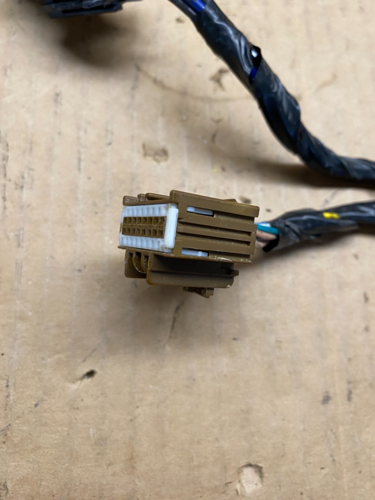 07-13 GMC/Denali/Yukon LF Driver Door Wiring Harness 25869976 Genuine - Image 5