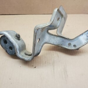 07-2010 Chevy Silverado/GMC Sierra LMM 2500/3500 Exhaust Hanger Bracket GENUINE