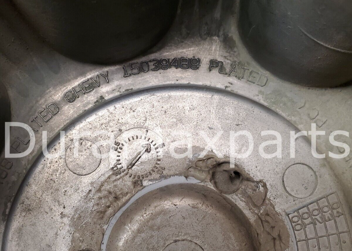 2000-07 Chevy Silverado & Suburban 2500/3500 8-Lug Center Cap 15039489 OEM - Image 7