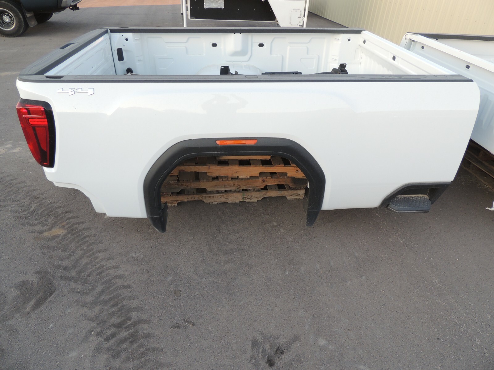 2020 -2022 GMC Sierra 2500 3500 Truck Bed 8' Long Bed - White - New Takeoff - Image 3