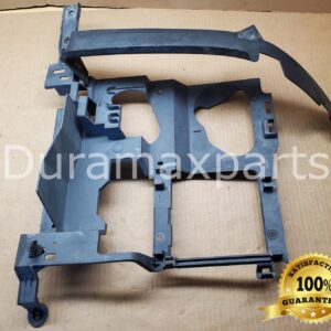 99-02 Chevy Silverado/00-06 Suburban Tahoe Passenger Headlight Bracket 15119051