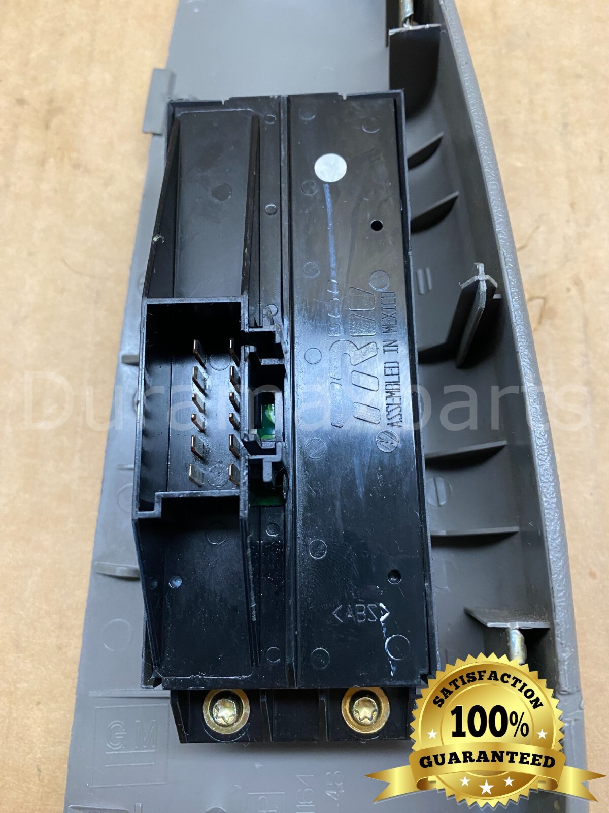 99-02 Chevy Silverado/GMC Sierra RF WINDOW CONTROL SWITCH 15704360 Light Gray - Image 8
