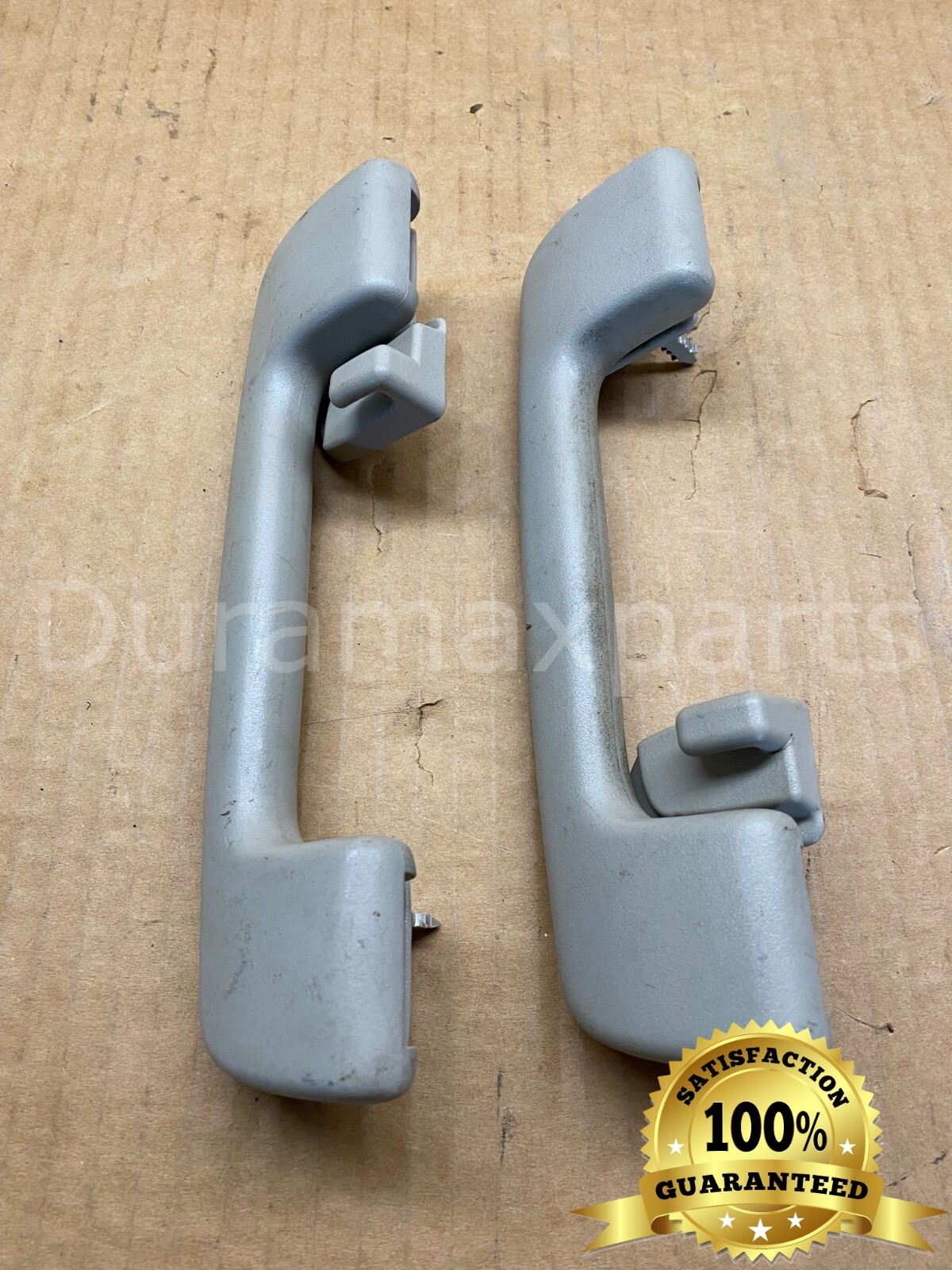 07-13 Chevy Silverado/GMC Sierra GRAB HANDLES W COAT HOOKS PAIR 654129907 Beige