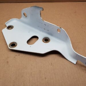 1999-2007 Chevy Silverado/GMC Sierra & SUV Driver LH HOOD HINGE 15705111L OEM