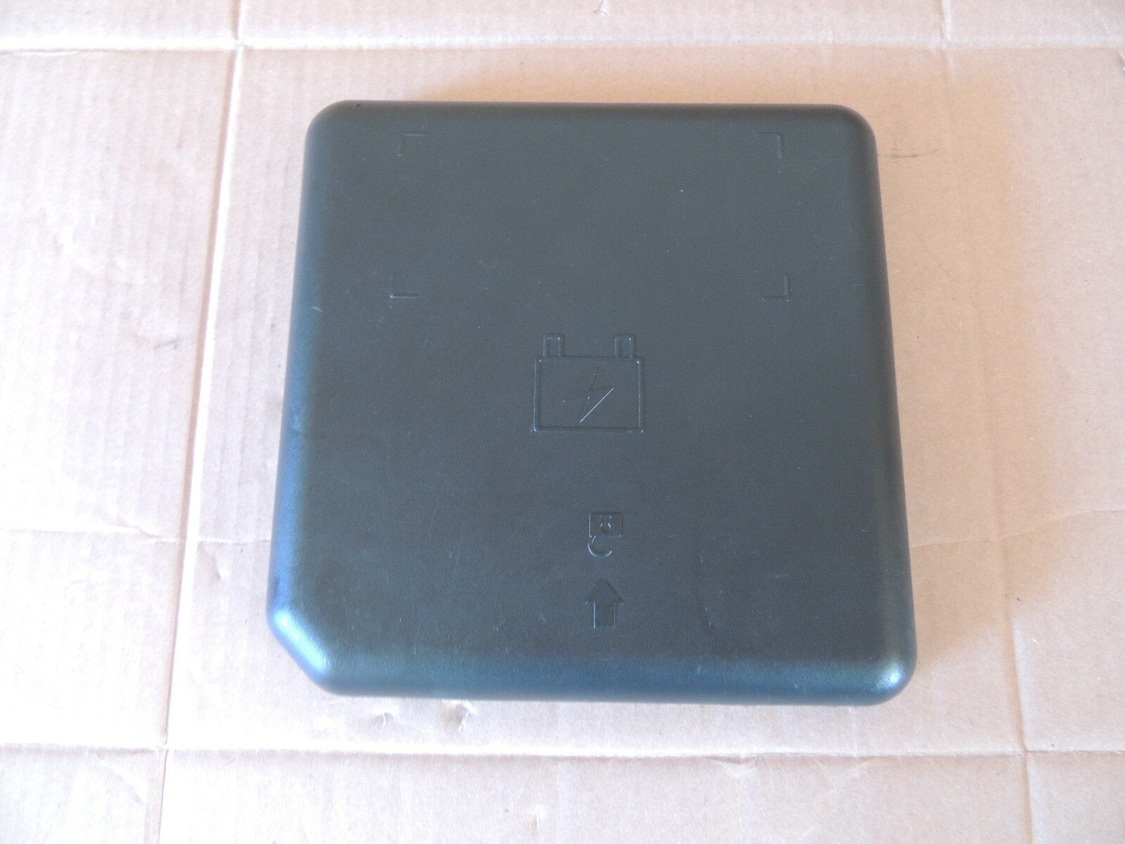 1999-2007 Chevy Silverado/Tahoe/Sierra/Denali FUSE BOX COVER 15200391 GENUINE - Image 3