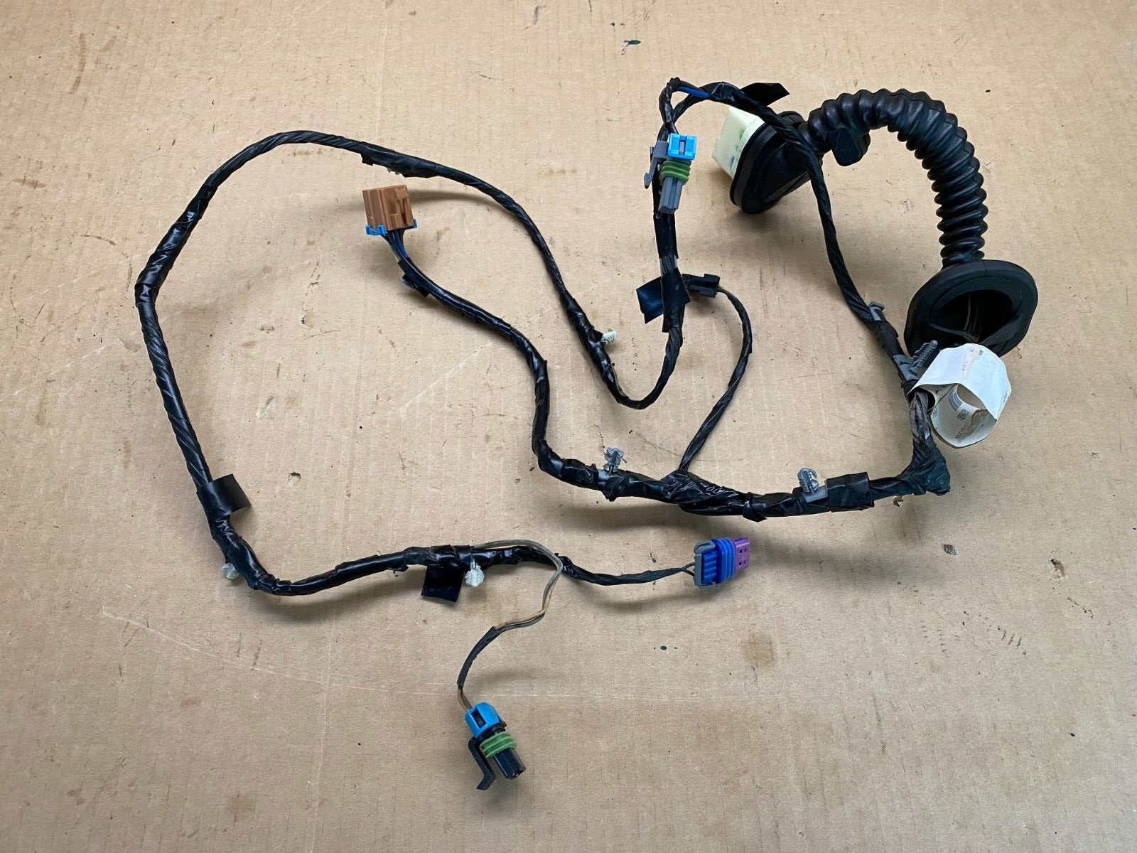 2003-2007 Chevy Silverado/GMC CREW CAB RIGHT REAR DOOR HARNESS 15246881/15123391